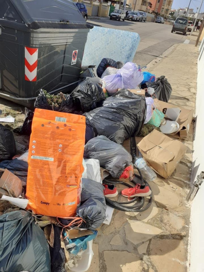La recogida de la basura en Creixell se convierte en una pesadilla