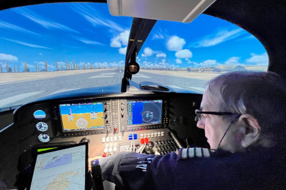El Aeroclub de Reus ya usa el simulador para hacer formación.