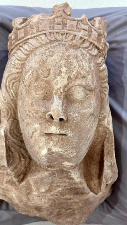 Una imagen del siglo XIV, obra de Jordi de Déu, en Escornalbou