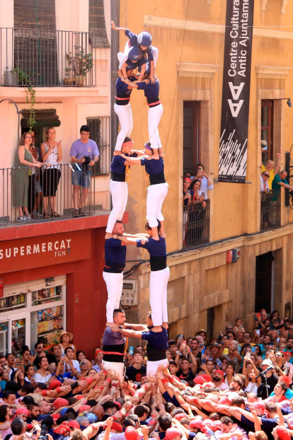 El 2d7 descarregat pels Xiquets del Serrallo el 2023.