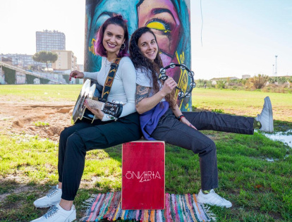 Paula y Laia, del grupo Onniria.