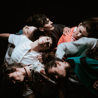 Miembros de la compañía Evohé.