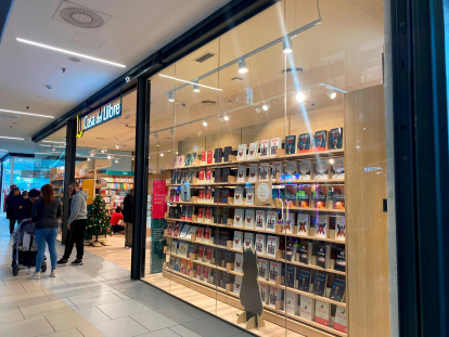 Imagen de la tienda de la Casa del Libro en Parc Central.