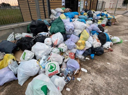 La acumulación de basuras ya es preocupante.