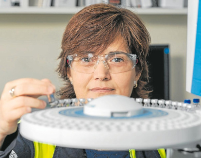 Teresa Camarasa, responsable de I+D de la División de Química Intermedia de Ercros.