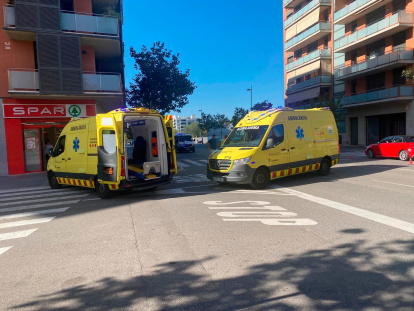 Hacia el lugar se han desplazado varias dotaciones del Sistema d’Emergències Mèdiques (SEM).