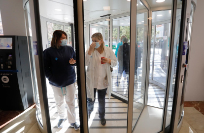 Acceso al vestíbulo de Joan XXIII, durante este lunes.
