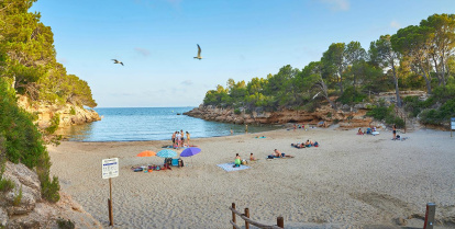 Playa de Calafató, en l’Ametlla de Mar.