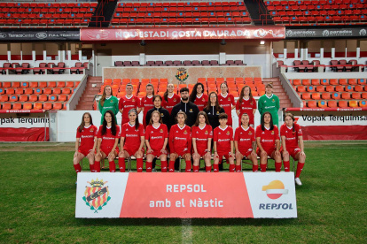 El equipo femenino del Nàstic.