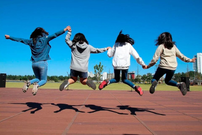 Los jóvenes podrán divertirse estas vacaciones.