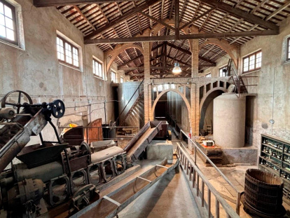 Interior actual de l’edfici de l’antiga cooperativa d’Aiguamúrcia