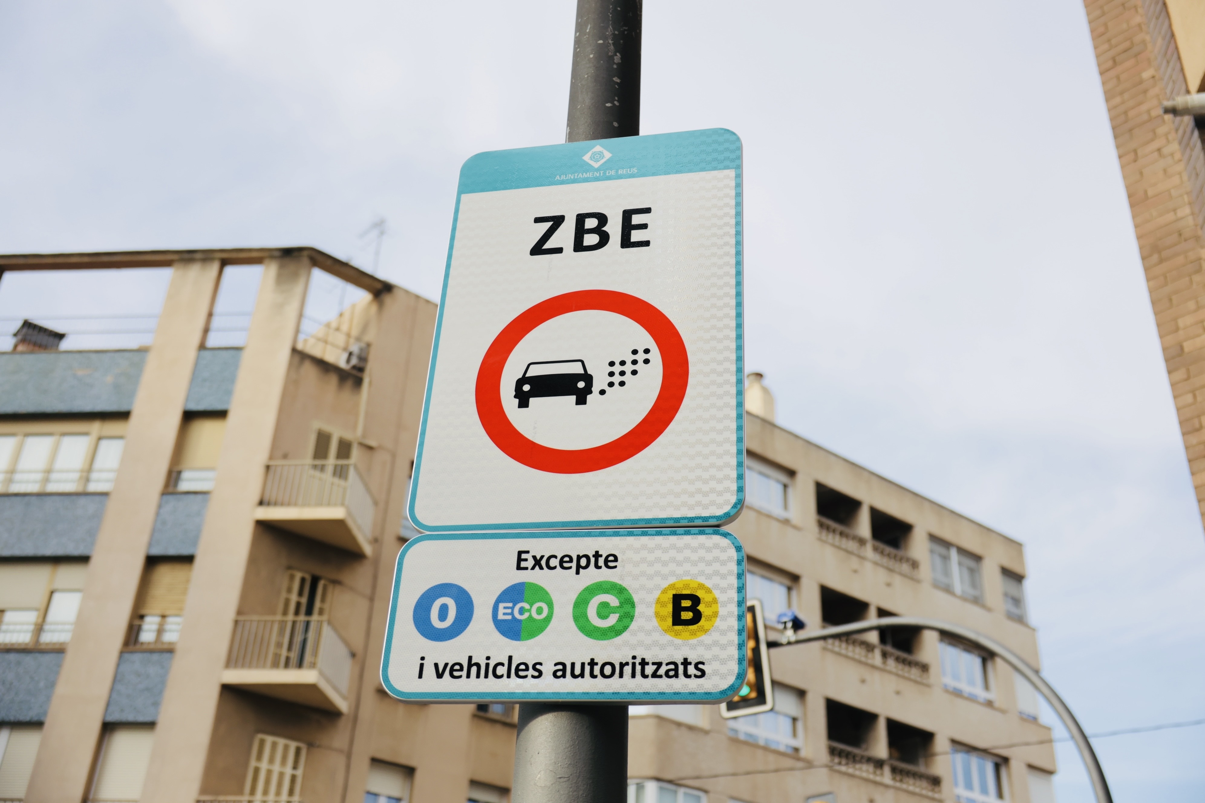 Guía de la Zona de Bajas Emisiones (ZBE) de Tarragona: lo que debes ...