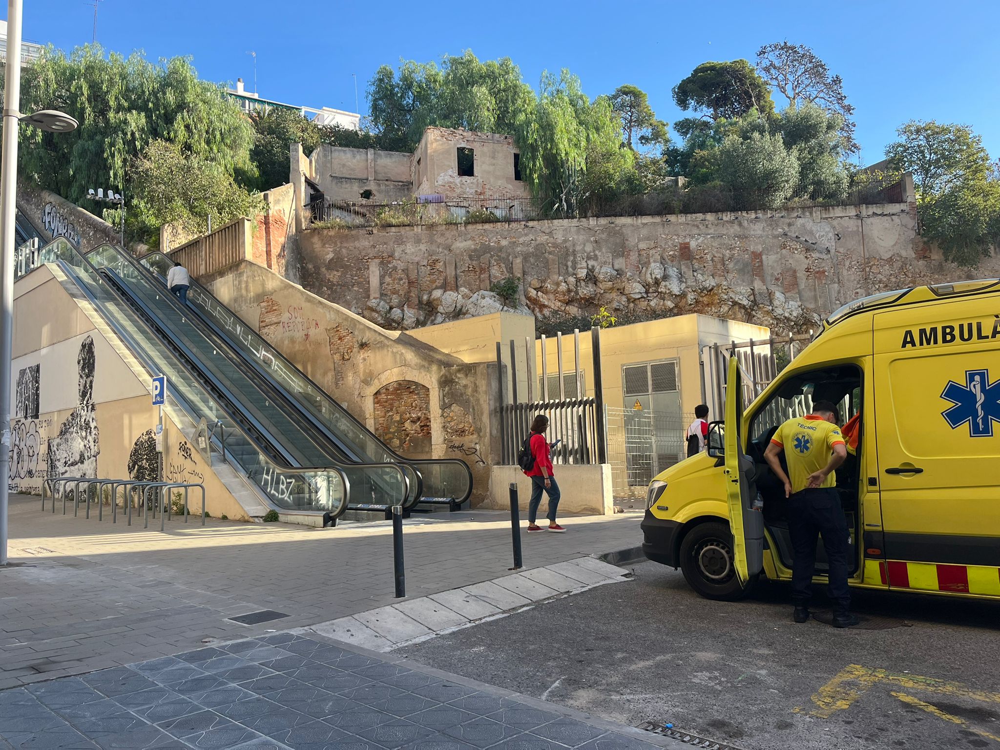 Vecinos de Tarragona: "Lo de las escaleras mecánicas de la calle Vapor ...